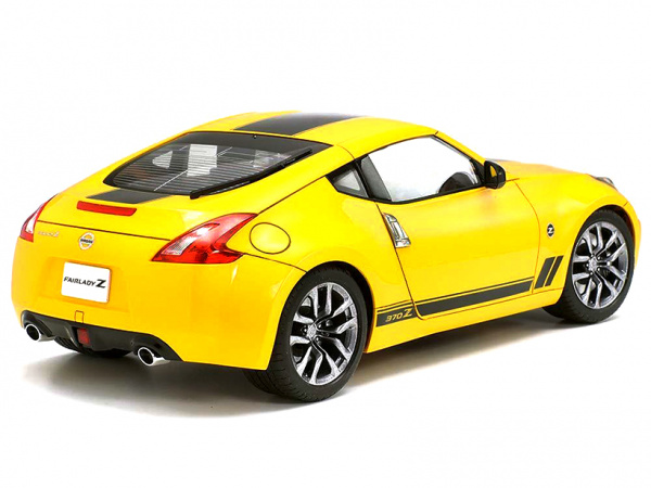 24348T 1/24 Nissan 370Z Heritage Edition Tamiya