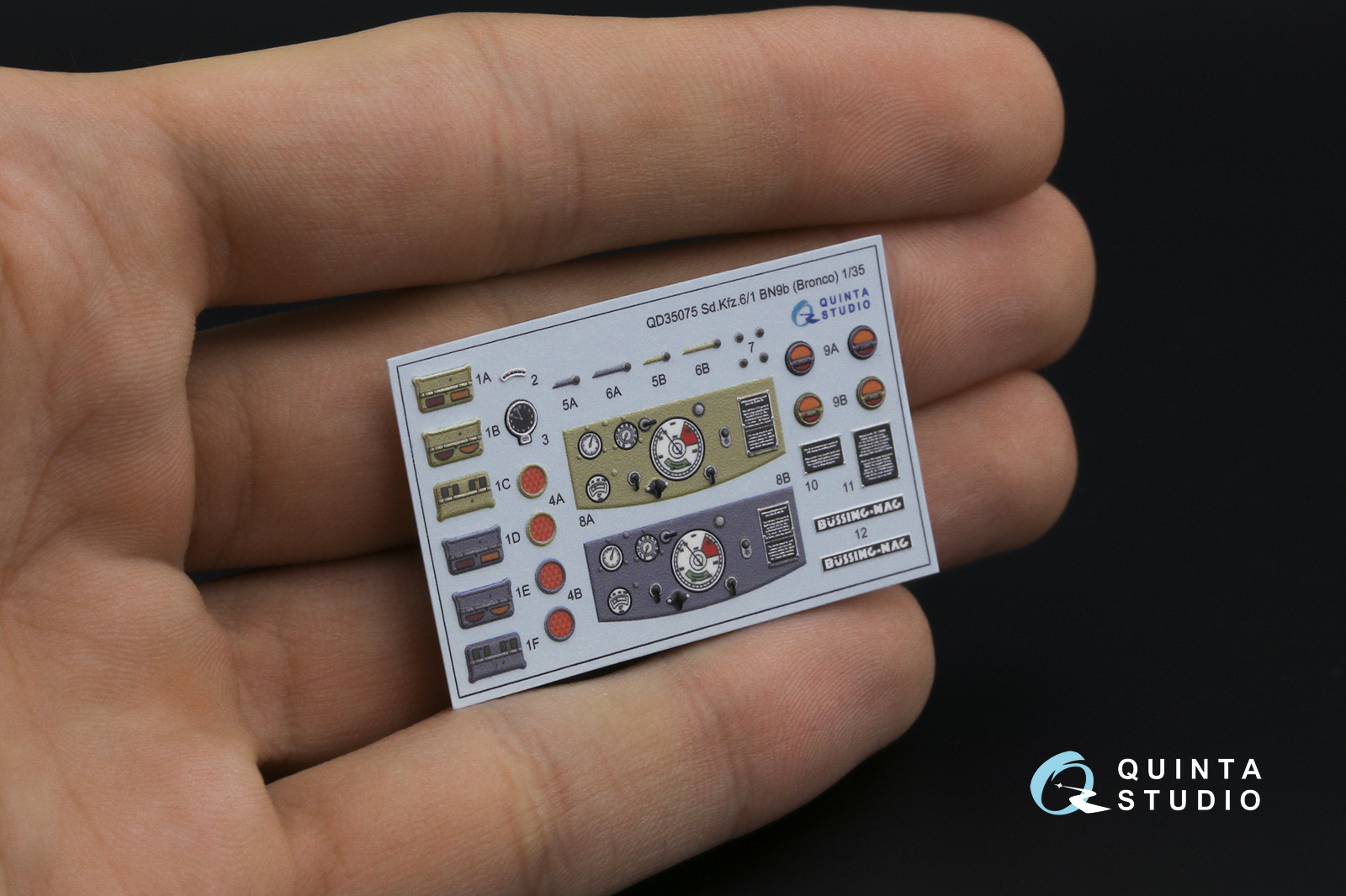 QD35075 3D Декаль интерьера кабины Sd.Kfz.6-1 BN9b (Bronco)
