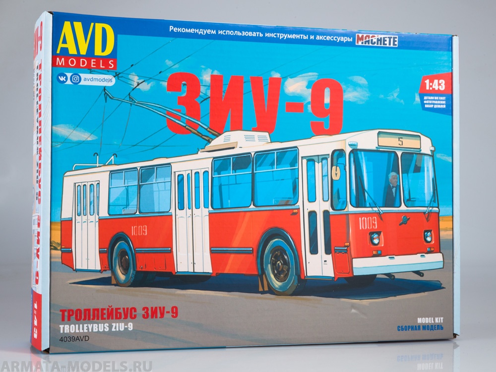 4039AVD Сборная модель Троллейбус ЗИУ-9 AVD Models