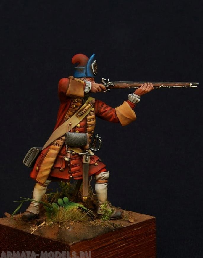 CHM-54092(M). Гренадер Бутырского пехотного полка, Россия 1704-09 гг. (2 варианта патронных сумок), 54 мм. Материал – белый металл Chronos Miniatures
