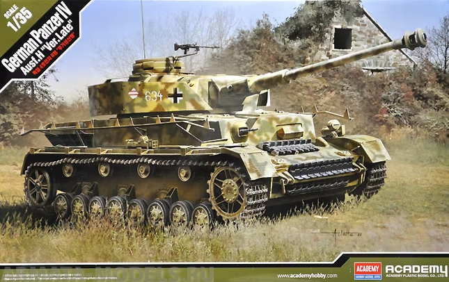 13528 Игрушка техника и вооружение Panzer IV Ausf. H (late) Academy