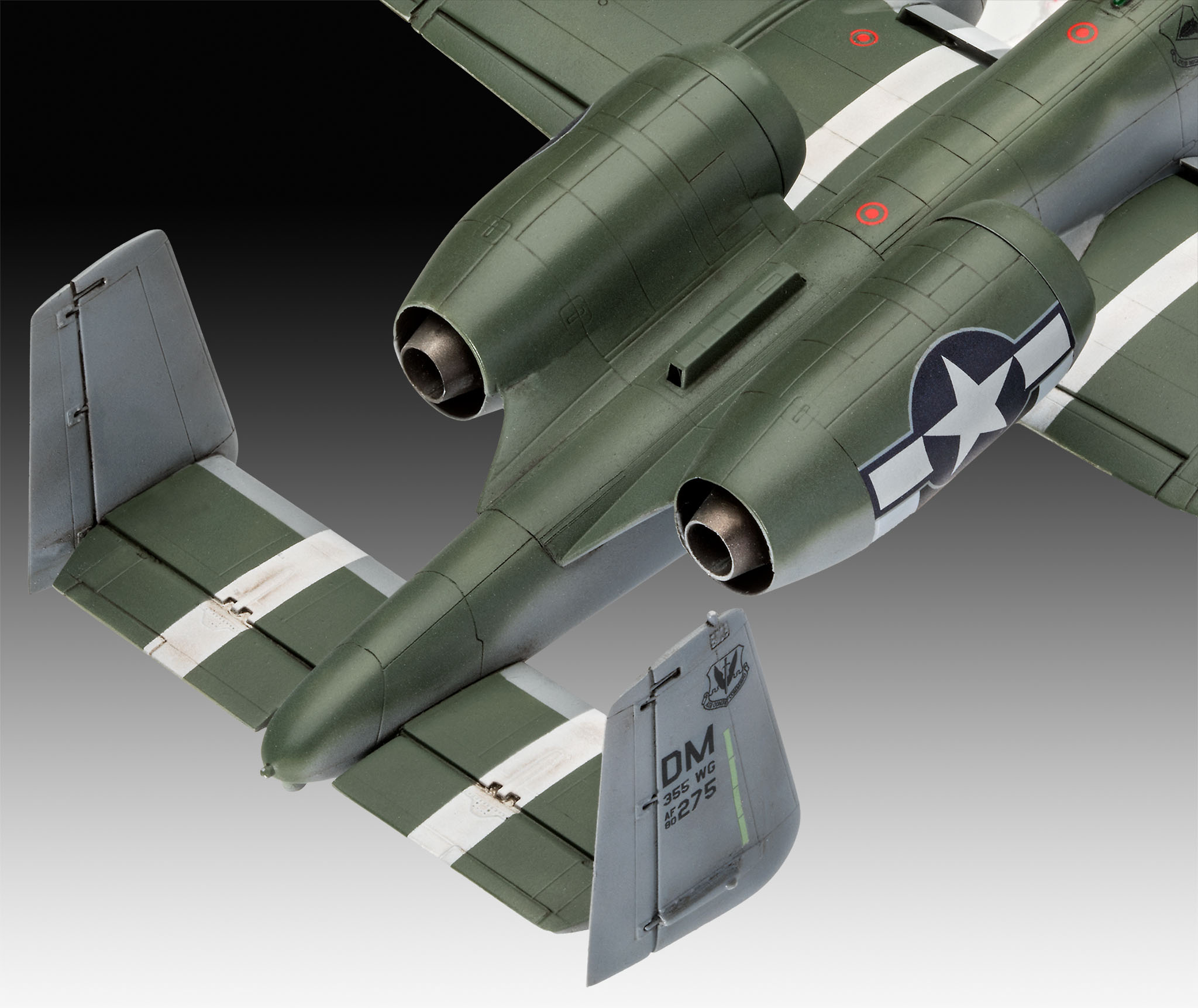 03857RE Американский двухдвигательный штурмовик A-10 «Тандерболт» II Revell