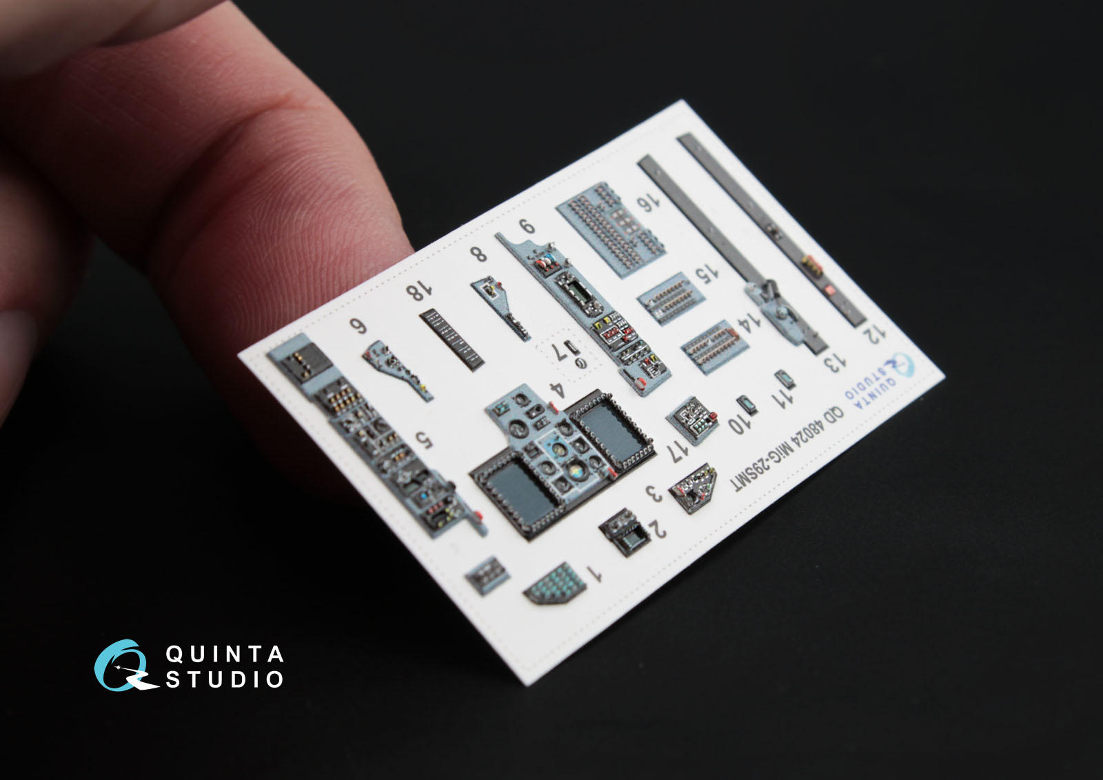 QD48024 1 :48 3D Декаль интерьера  кабины МиГ-29 СМТ (9-19) (для модели  GWH)