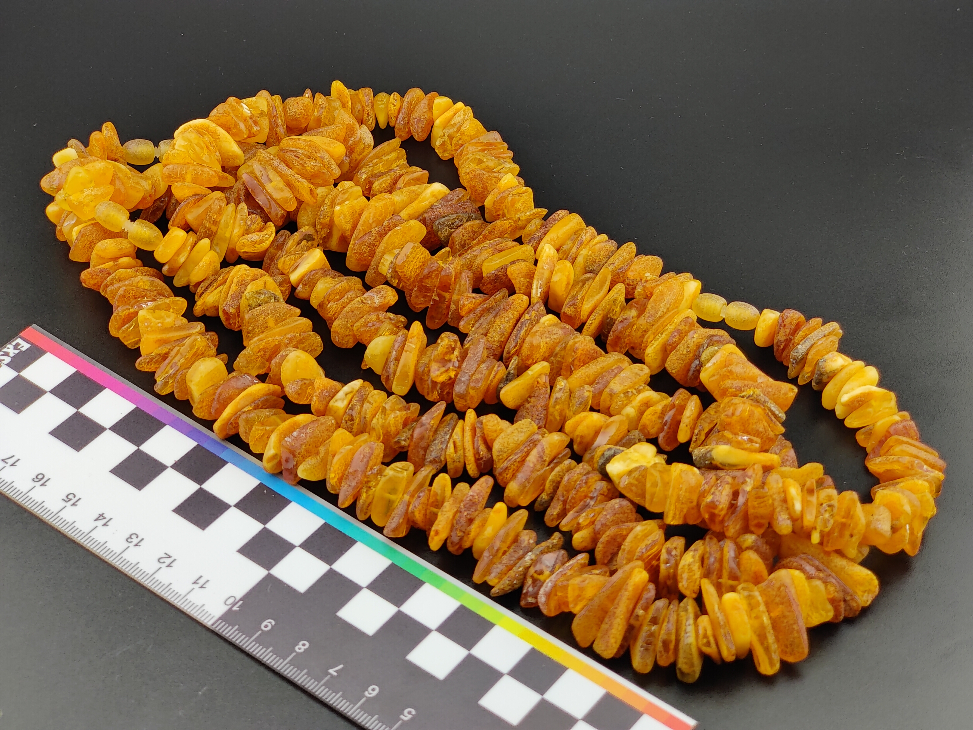 AAM0045 Бусы из необработанного янтаря "лечебные"