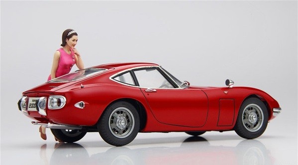 52166 Автомобиль TOYOTA 2000GT w/GIRL'S FIGURE (HASEGAWA) 1/24 Hasegawa