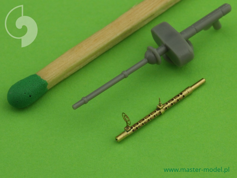 AM-48-055 Стволы и прицелы к немецкому авиационному пулемету MG 15 2шт.