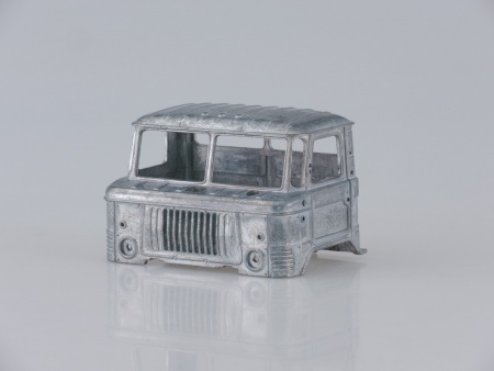 1007KIT Сборная модель Горьковский грузовик - 66 Шишига 4х4 AVD Models