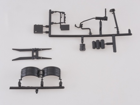 7040AVD Сборная модель МАЗ-6422 с полуприцепом МАЗ-9506-30 AVD Models